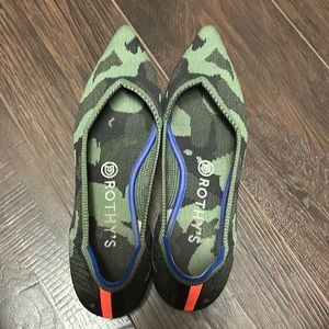 Rothys camo point flats